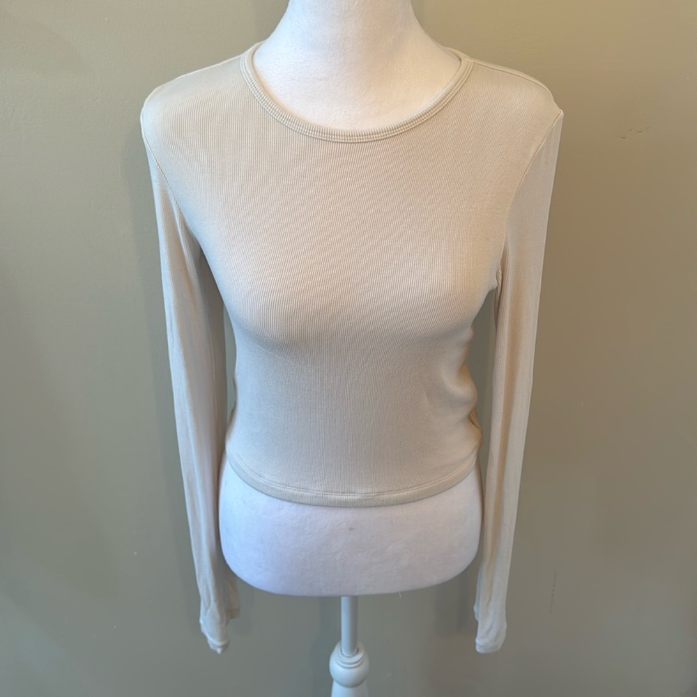 Noli “Bella” Long Sleeve Stretch Ribbed Ivory Open Twist Back Top Sz Medium